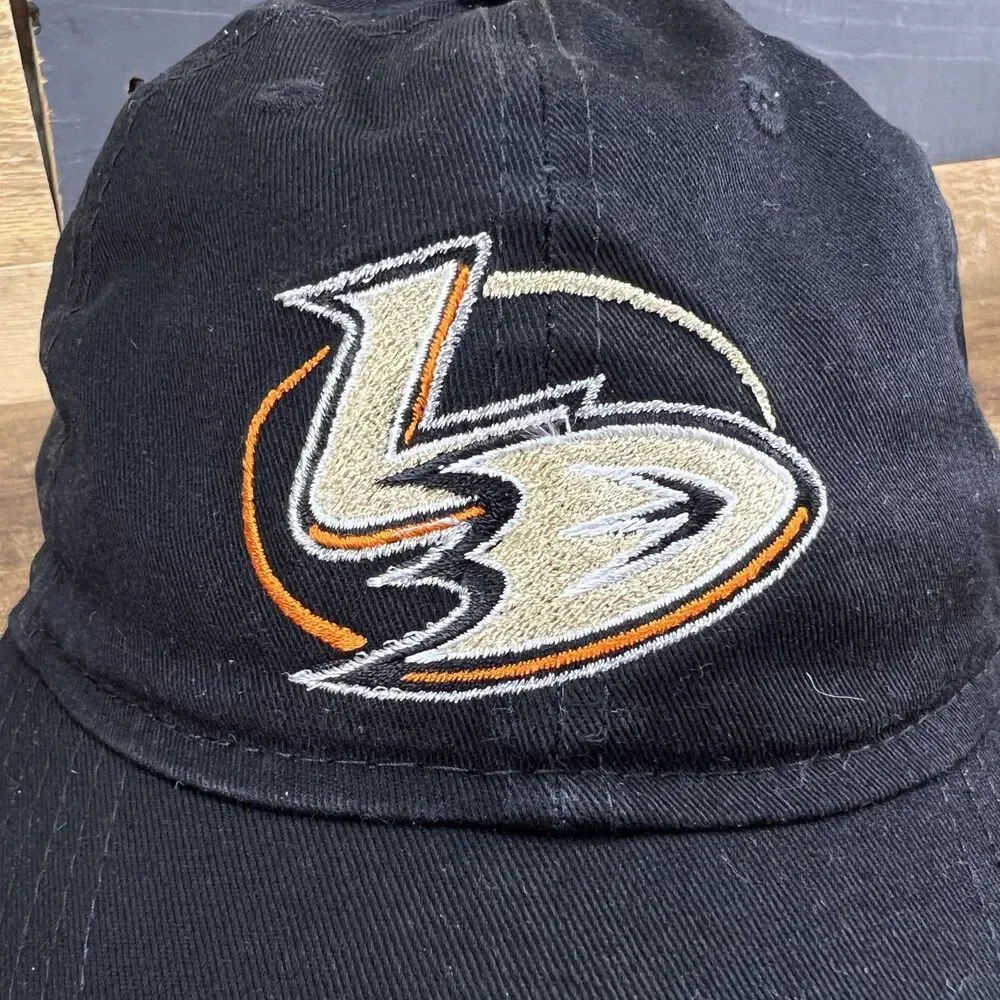 Los Angeles Ducks NHL HOckey New Era Adjustable Hat Baseball Cap